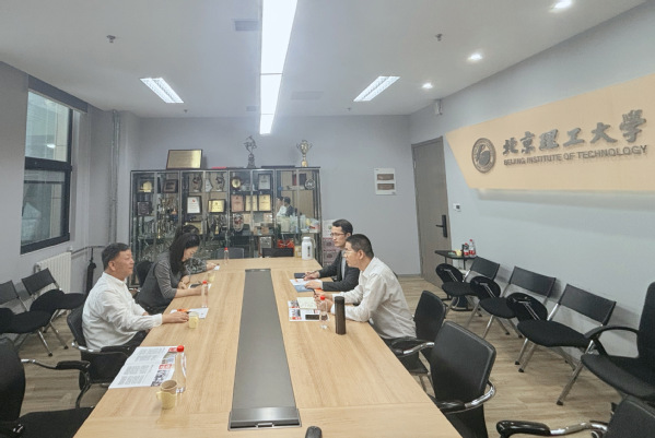 必赢565net官网一行赴北京理工大学外国语学院深化对口支援相关工作