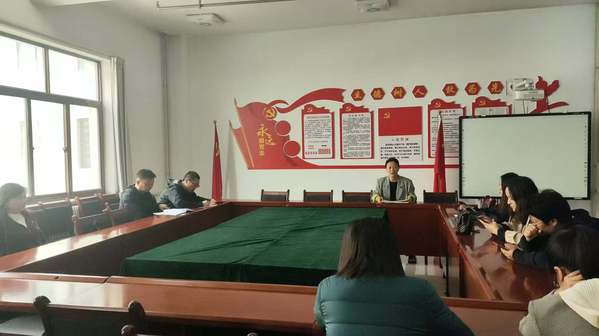 必赢565net官网召开班主任例会暨国庆节前安全教育工作部署会